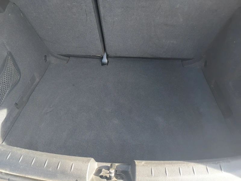 Seat Leon BSE 1.6 MPI, снимка 14 - Автомобили и джипове - 53537613