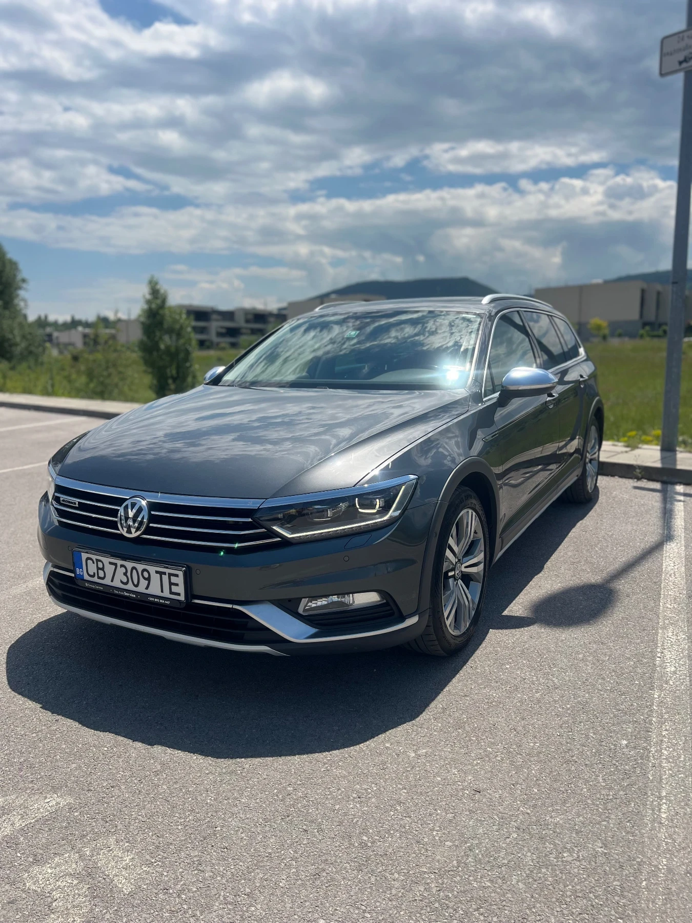 VW Passat Alltrack / 360 / ParkPilot / Massage / - изображение 3