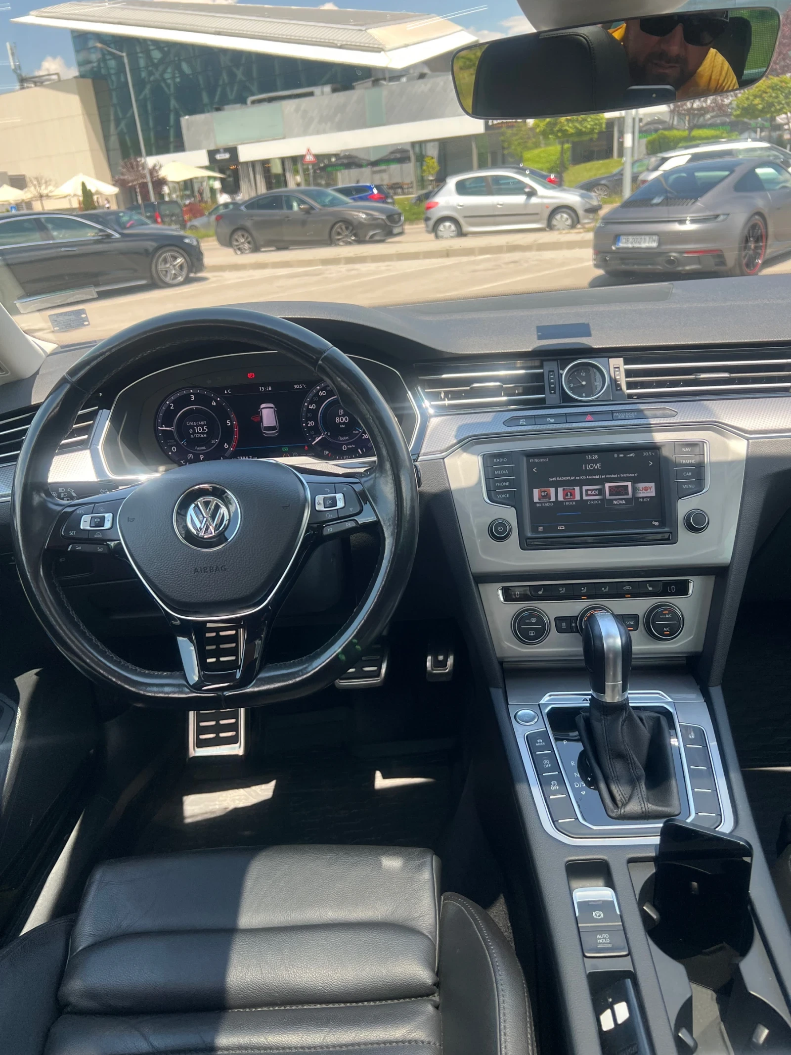 VW Passat Alltrack / 360 / ParkPilot / Massage / | Mobile.bg � ����������� 11