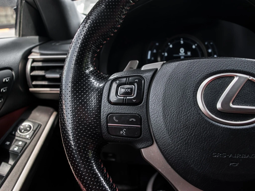 Lexus IS 300 * CARFAX *    | Mobile.bg   15