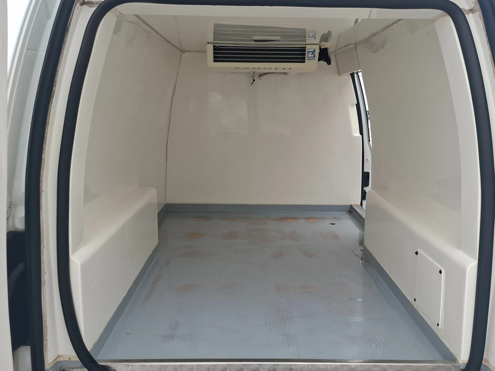 VW Caddy Euro5B/Maxi/�����/220V | Mobile.bg � ����������� 14