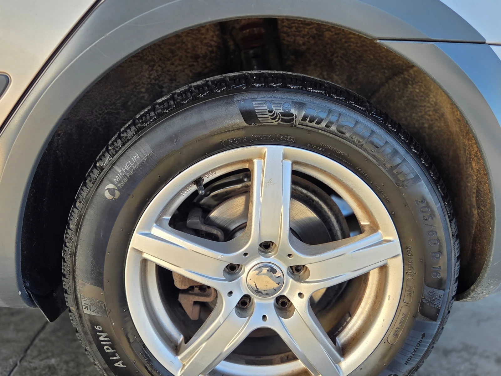 Skoda Octavia SCOUT 2.0 TDI.4x4, снимка 15 - Автомобили и джипове - 53466159