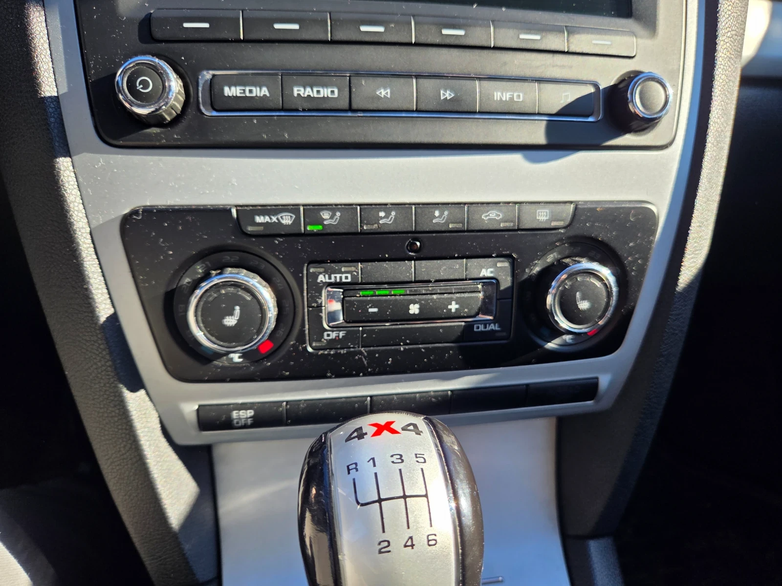 Skoda Octavia SCOUT 2.0 BMM 4x4 - изображение 8