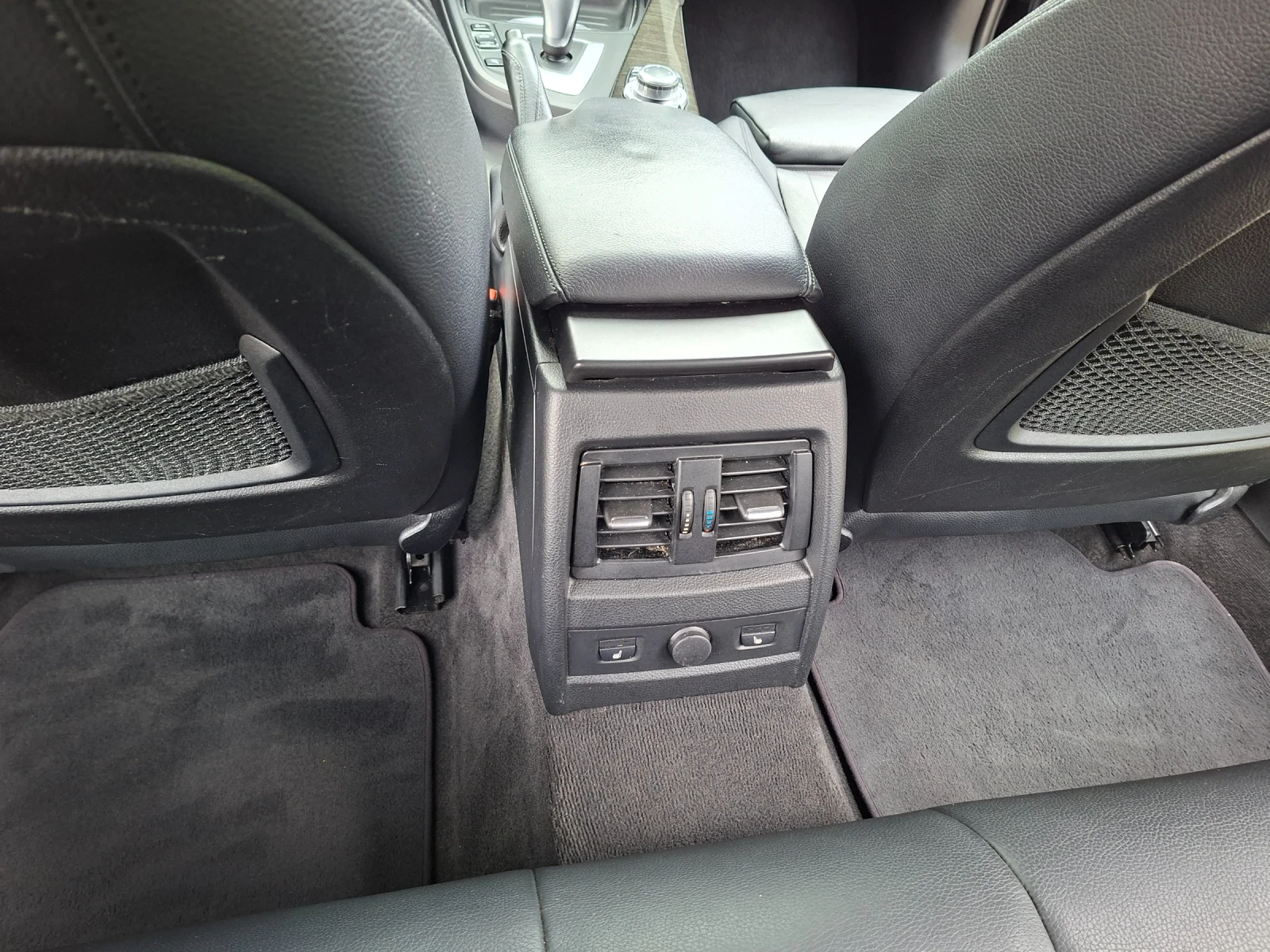 BMW 320, снимка 10 - Автомобили и джипове - 54156304