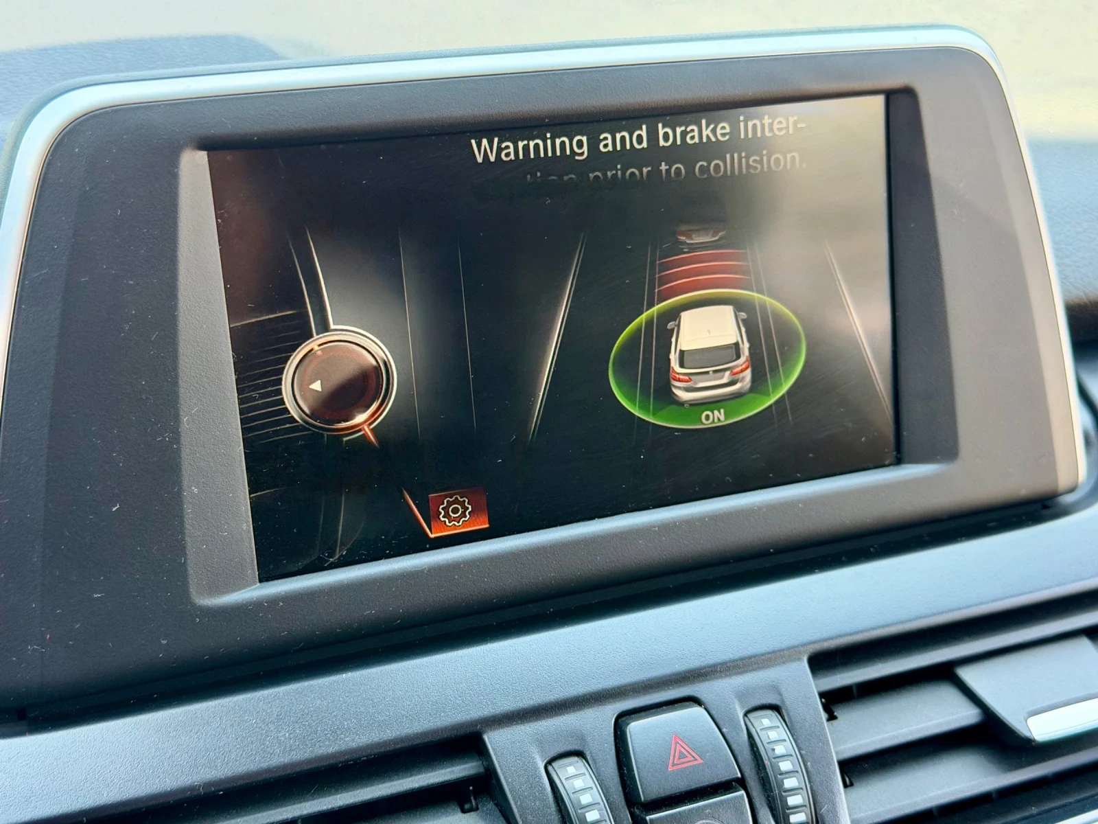 BMW 2 Active Tourer 220xDrive 190 к.с., снимка 15 - Автомобили и джипове - 54441822