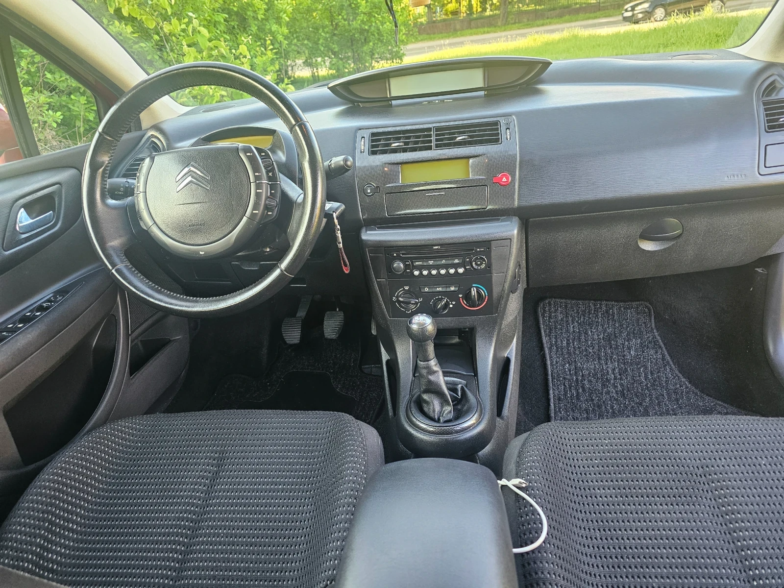 Citroen C4, снимка 9 - Автомобили и джипове - 54606261
