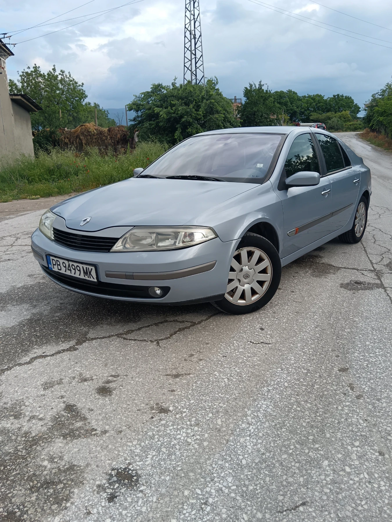 Renault Laguna 1.8i газ климатроник , снимка 2 - Автомобили и джипове - 54634631