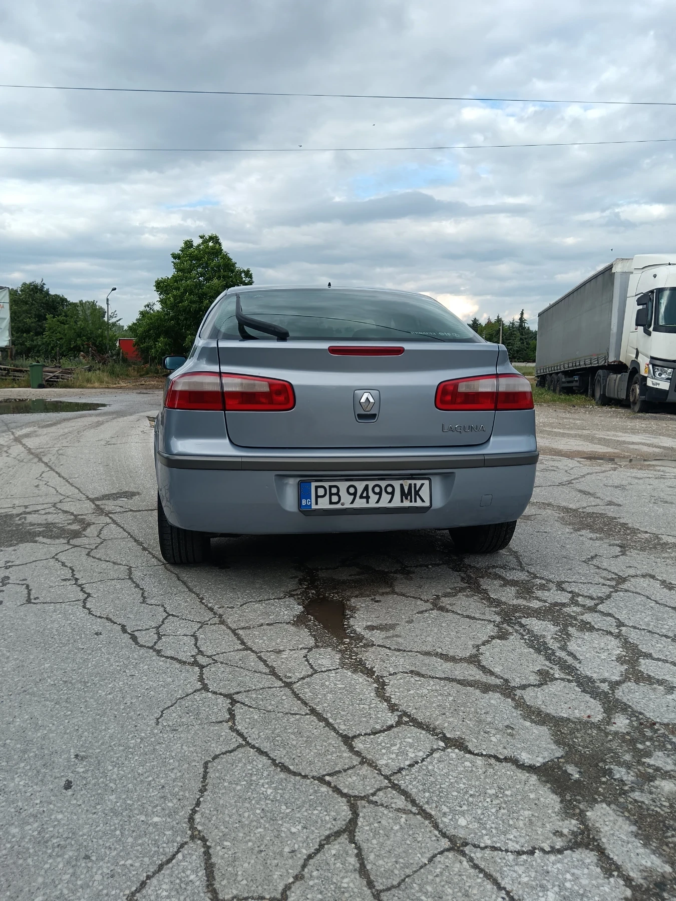 Renault Laguna 1.8i газ климатроник , снимка 8 - Автомобили и джипове - 54634631