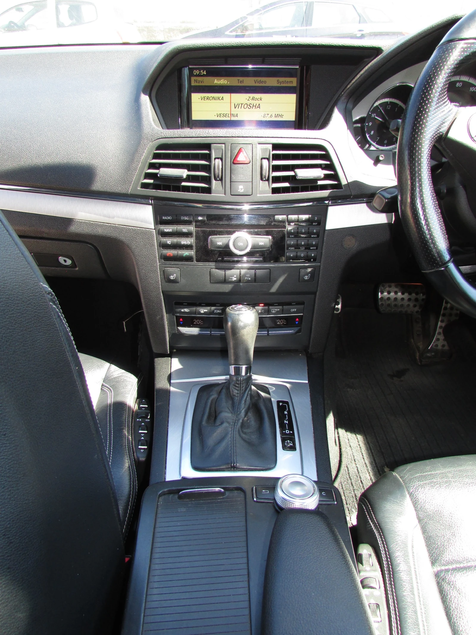 Mercedes-Benz E 350 CDI AMG OM642836, снимка 12 - Автомобили и джипове - 55056338