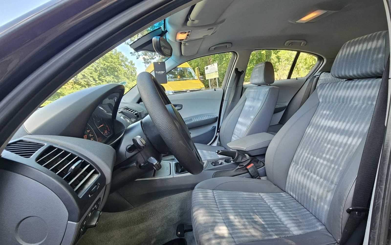 BMW 118 2.0D, снимка 9 - Автомобили и джипове - 55288740