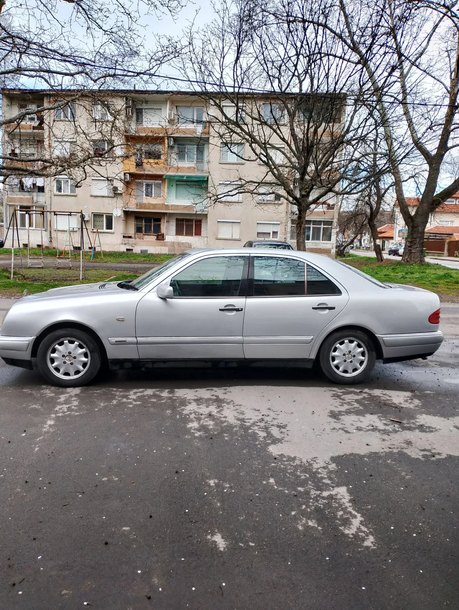 Mercedes-Benz E 250 | Mobile.bg � ����������� 2