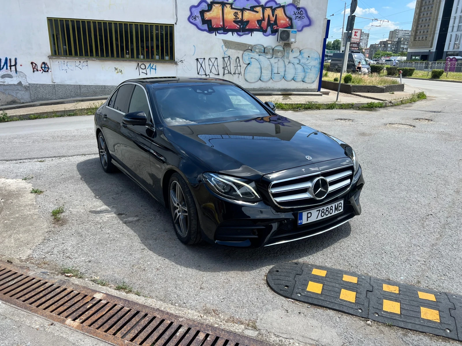 Mercedes-Benz E 220 W213 AMG , снимка 3 - Автомобили и джипове - 55472376