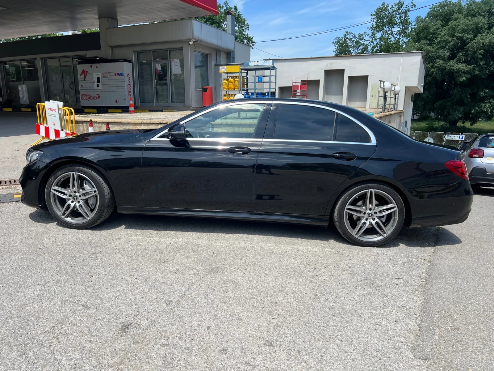 Mercedes-Benz E 220 W213 AMG , снимка 6 - Автомобили и джипове - 55472376