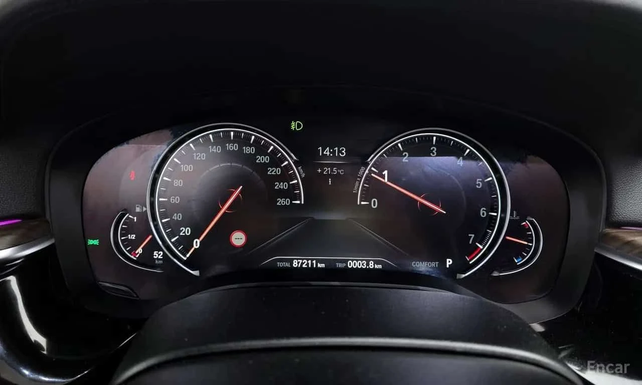 BMW 530 530i M Sport Package Plus * ФИНАНСИРАНЕ, снимка 8 - Автомобили и джипове - 55565752
