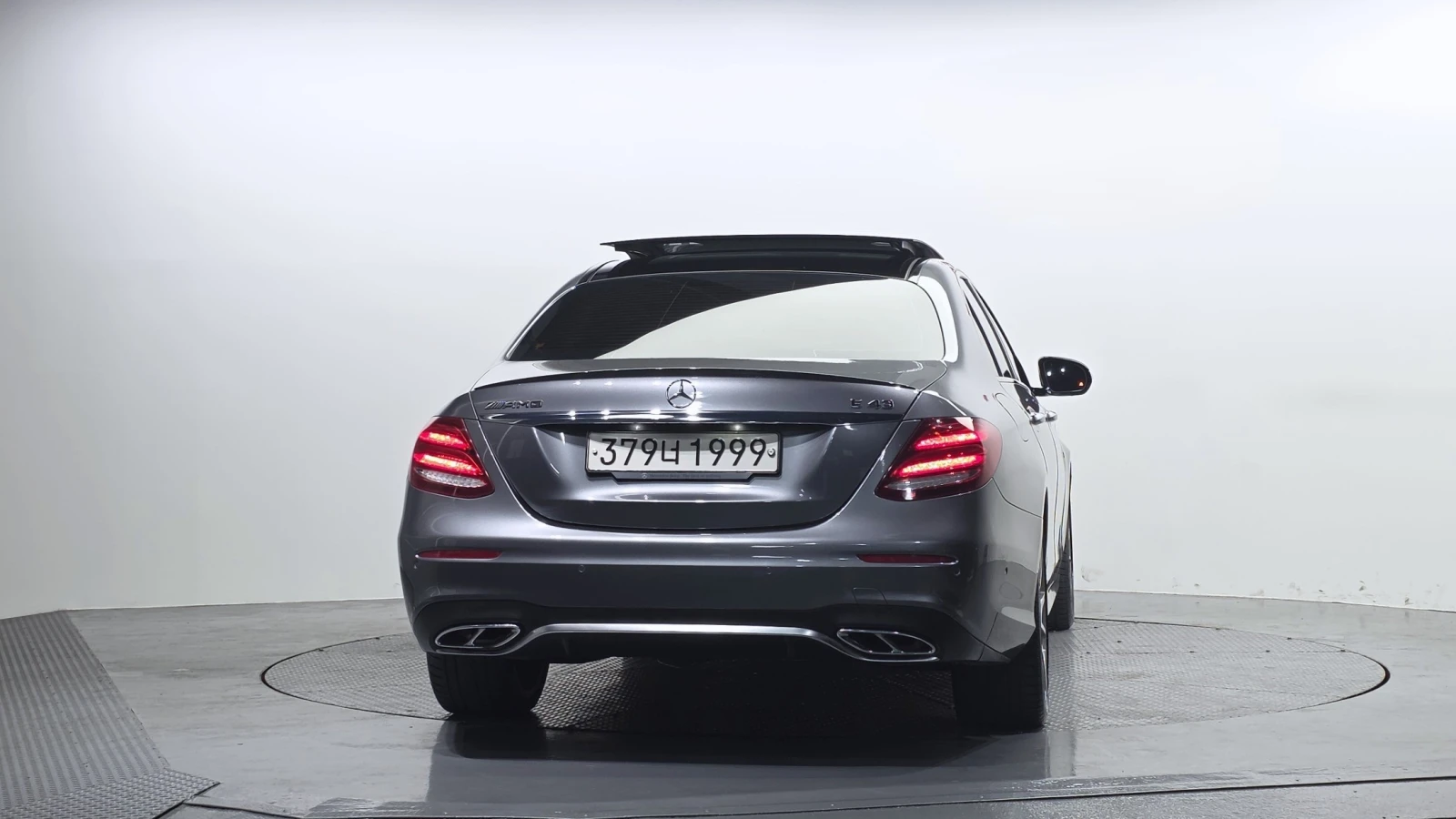 Mercedes-Benz C 43 AMG 4Matic, снимка 4 - Автомобили и джипове - 55742281