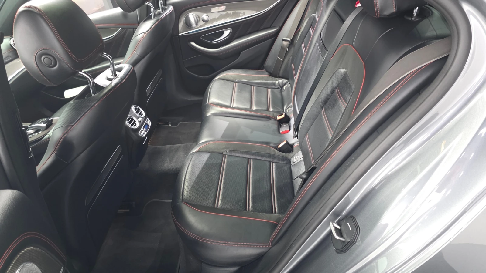 Mercedes-Benz C 43 AMG 4Matic, снимка 9 - Автомобили и джипове - 55742281