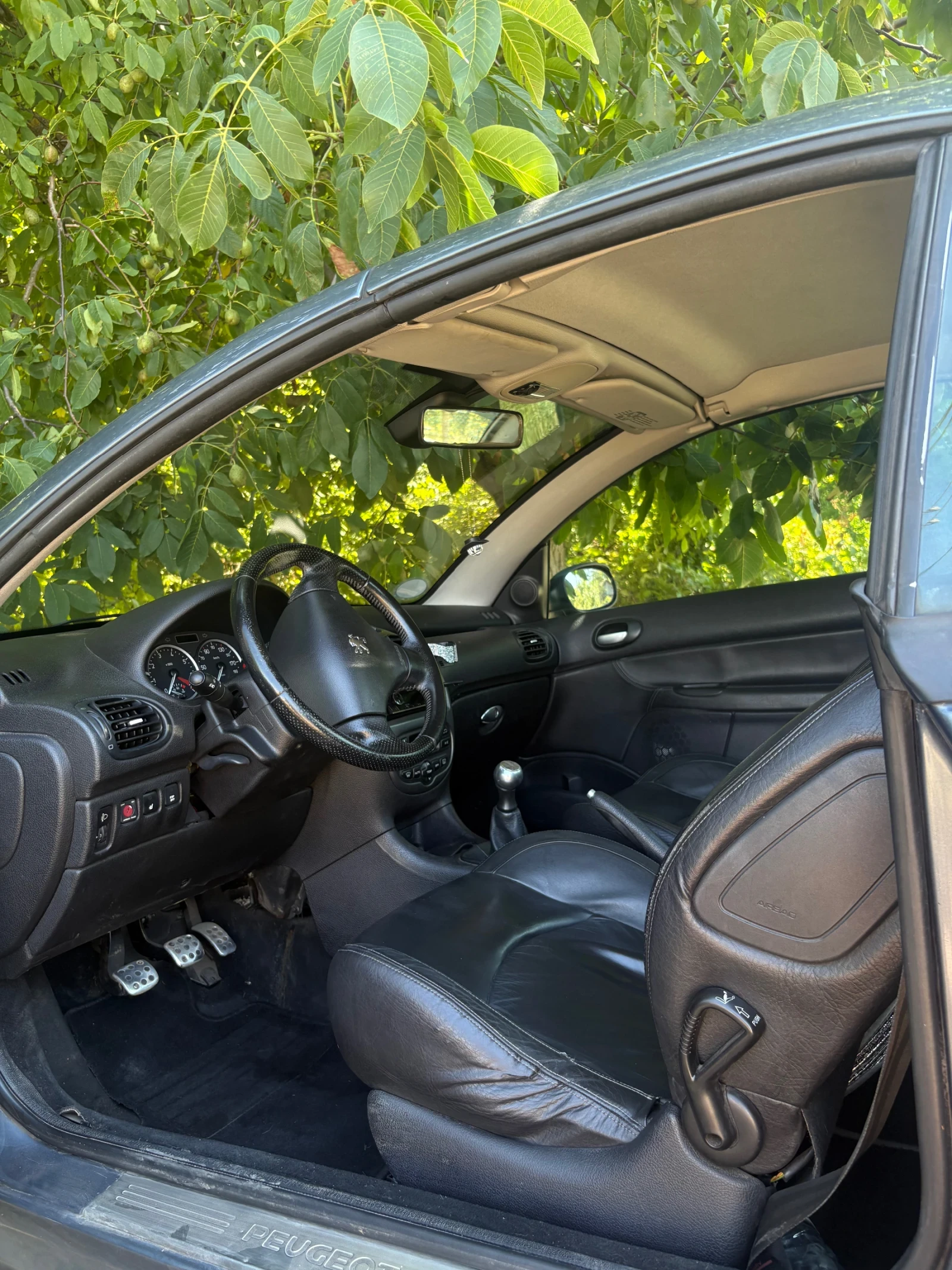 Peugeot 206, снимка 6 - Автомобили и джипове - 55993633