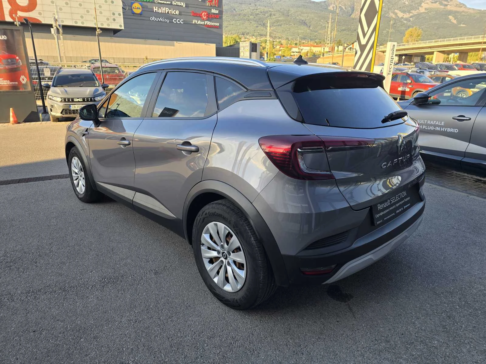 Renault Captur 1.0 TCe 90 Stop&Start LPG, снимка 4 - Автомобили и джипове - 56256101