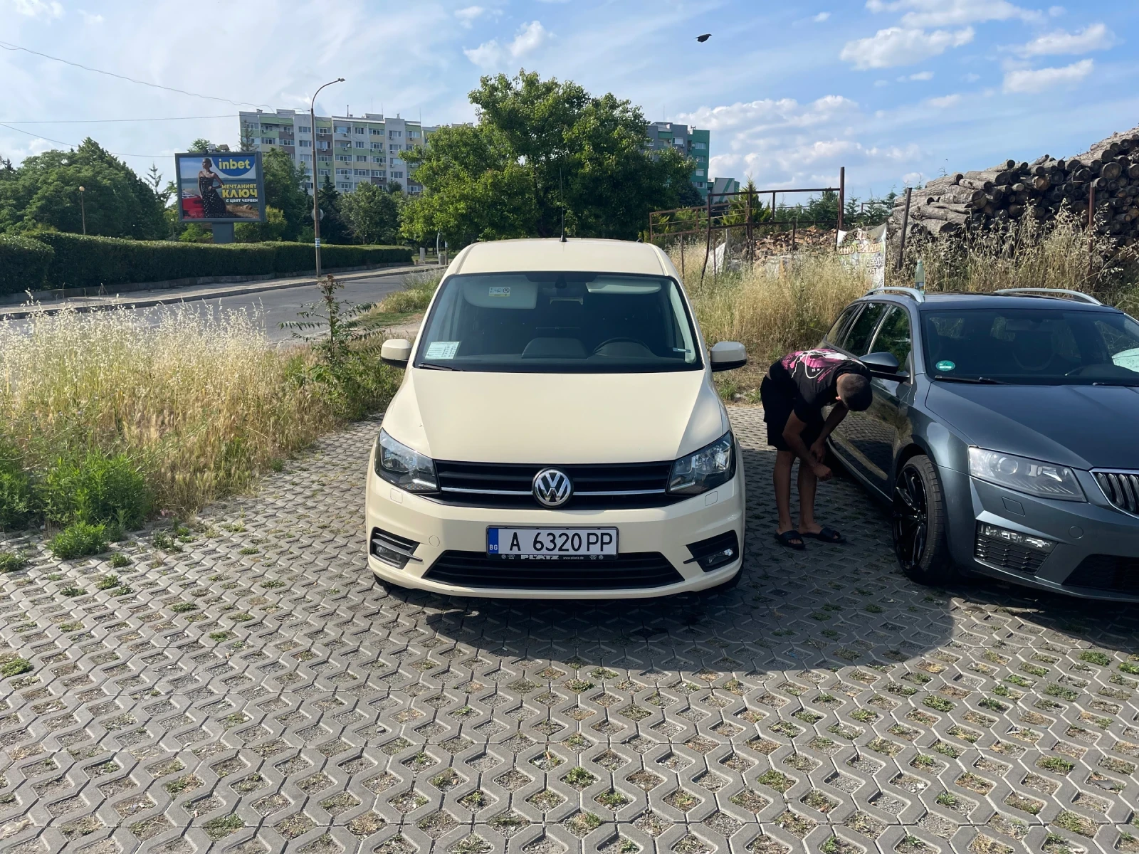 VW Caddy Maxi 6+ 1, снимка 4 - Автомобили и джипове - 56433360