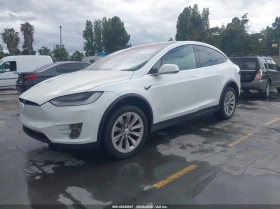 Tesla Model X Long Range Dual Motor All-Wheel Drive/Long Range P, снимка 2