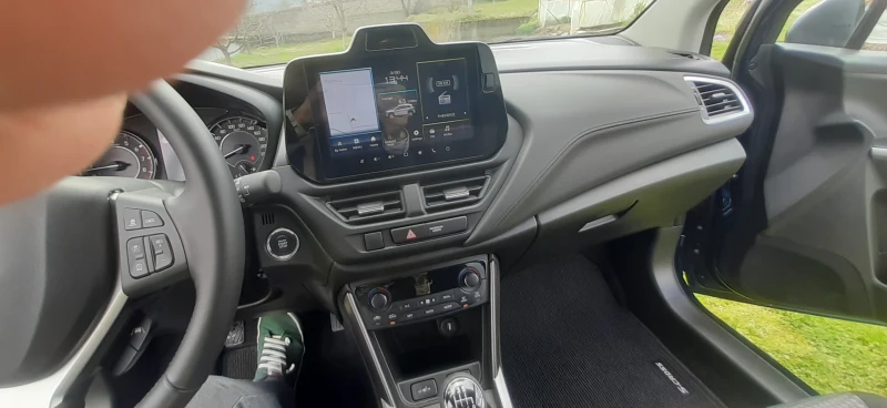 Suzuki SX4 S-Cross бензин/електричество, снимка 14 - Автомобили и джипове - 52066848