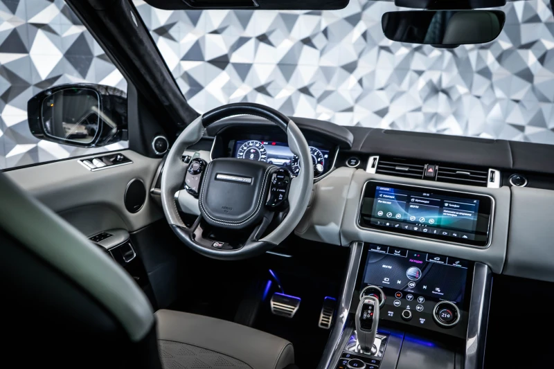 Land Rover Range Rover Sport SVR * Meridian* Pano, снимка 10 - Автомобили и джипове - 52245061