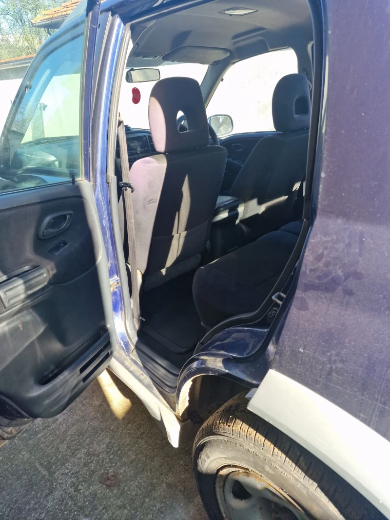 Suzuki Grand vitara Джип , снимка 8 - Автомобили и джипове - 52421418