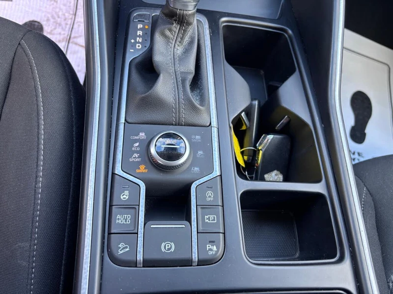 Kia Sorento СЛЕДЕНЕ НА ЛЕНТИ* КАМЕРА* ПОДГРЕВ* , снимка 16 - Автомобили и джипове - 52830763