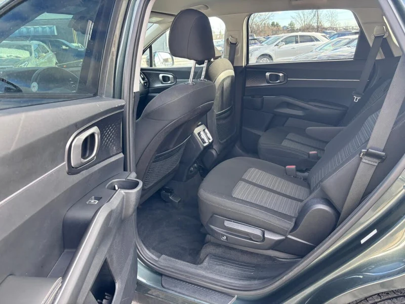 Kia Sorento СЛЕДЕНЕ НА ЛЕНТИ* КАМЕРА* ПОДГРЕВ* , снимка 10 - Автомобили и джипове - 52830763