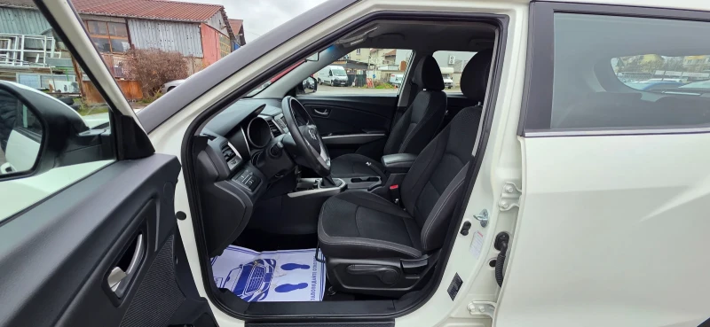 SsangYong Tivoli 1.6 e-XDI 114k.c UNIKAT ITALIA EURO 6C, снимка 7 - Автомобили и джипове - 52893859