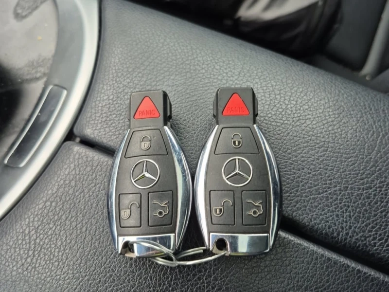 Mercedes-Benz GLC * 300 * CARFAX * БЕЗ ПЪРВОНАЧАЛНА ВНОСКА, снимка 8 - Автомобили и джипове - 53084823