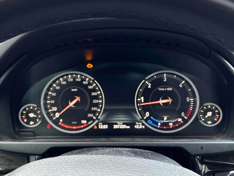 BMW X5 * xDrive35d * CARFAX * БЕЗ ПЪРВОНАЧАЛНА ВНОСКА, снимка 8 - Автомобили и джипове - 53142286