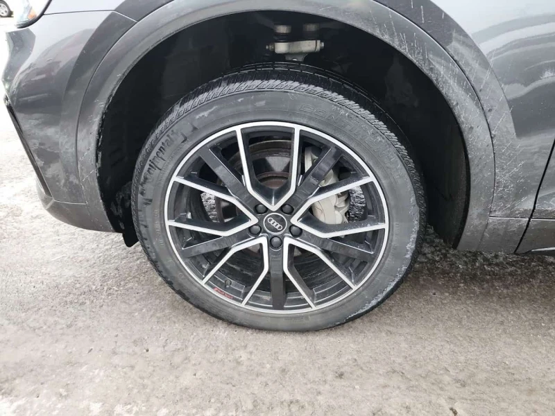 Audi Q5 * TECHNIK * S line * Pano * 2 Ключа * Подгреви * , снимка 6 - Автомобили и джипове - 53529651