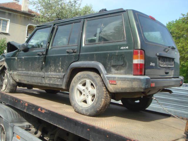 Jeep Cherokee 2.5TDI, снимка 2 - Автомобили и джипове - 28918213