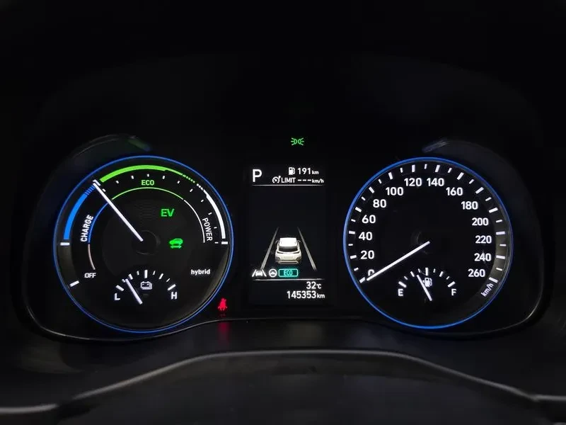 Hyundai Kona Hybrid Modern, снимка 8 - Автомобили и джипове - 56321678