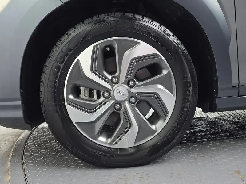 Hyundai Kona Hybrid Modern, снимка 5 - Автомобили и джипове - 56321678