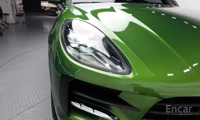 Porsche Macan 2.0* 360* Обдух* Кожа, снимка 10 - Автомобили и джипове - 56684437