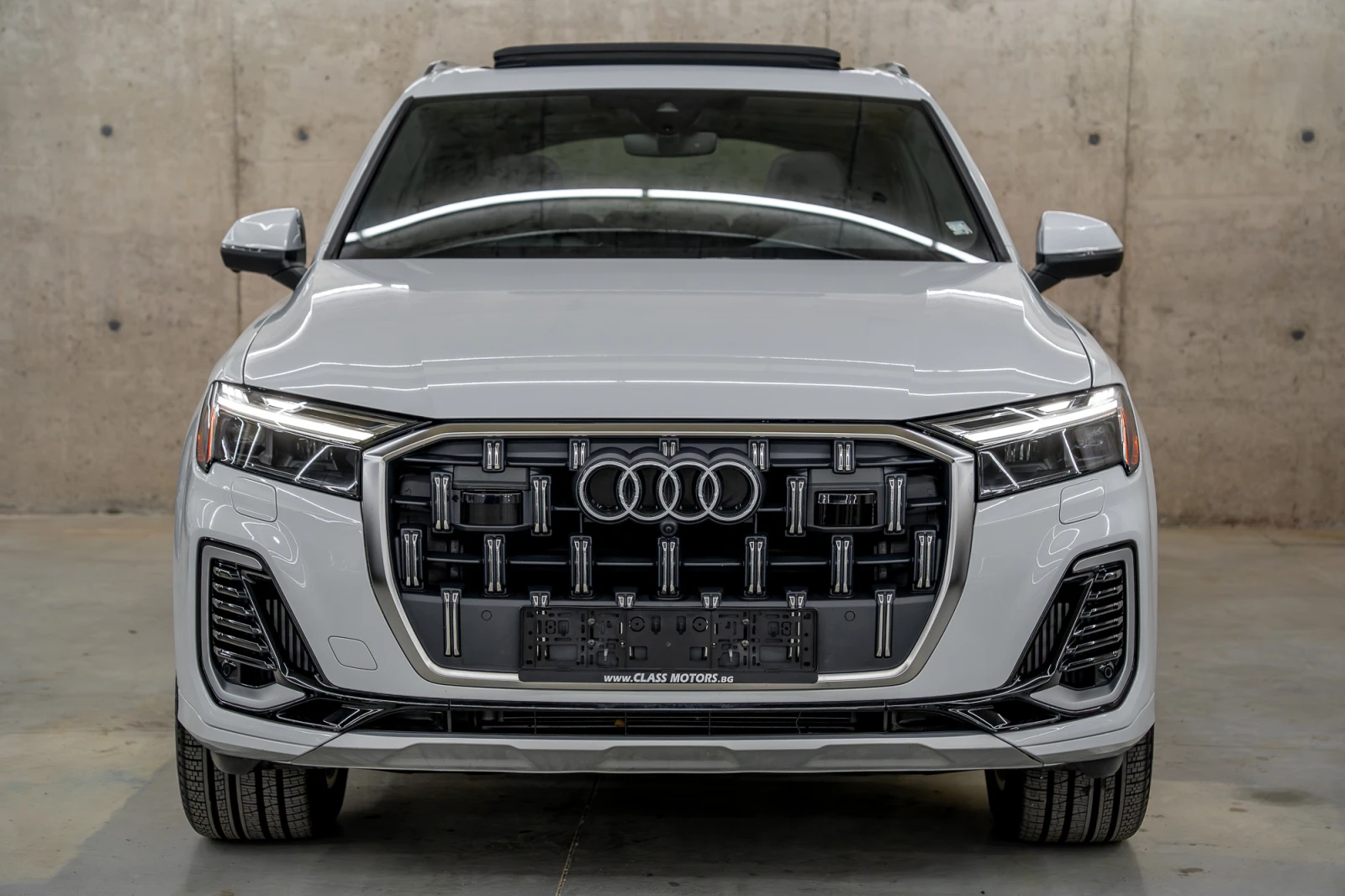 Audi Q7 S LINE НОВ , снимка 1
