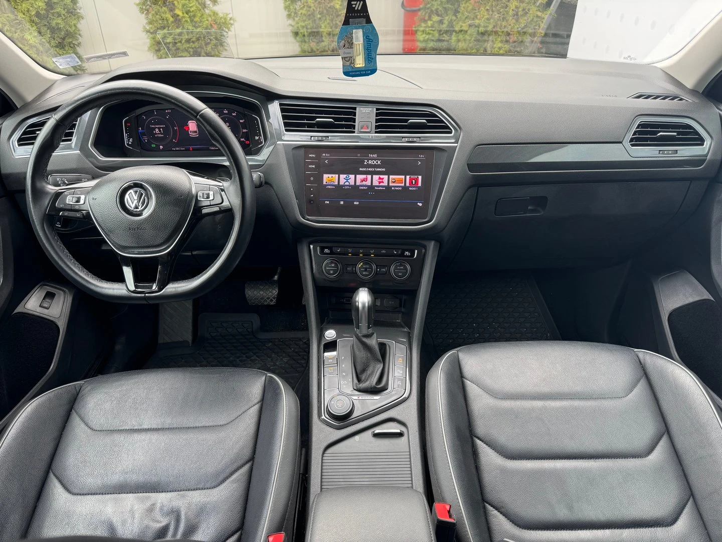 VW Tiguan 2.0 BiTDI SCR DSG 4MO HL - изображение 8