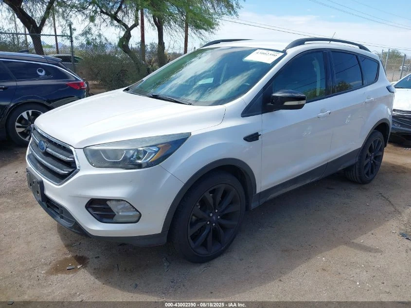 Ford Escape 2.0L I-4 DI, DOHC, VVT, TURBO, 245HP Front Wheel - изображение 2