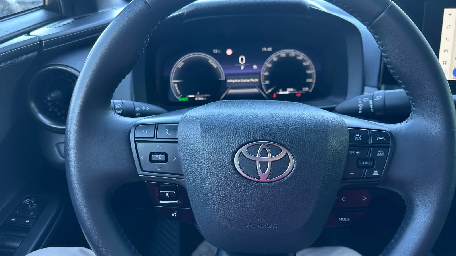 Toyota C-HR 1.8 Hybrid  | Mobile.bg   15