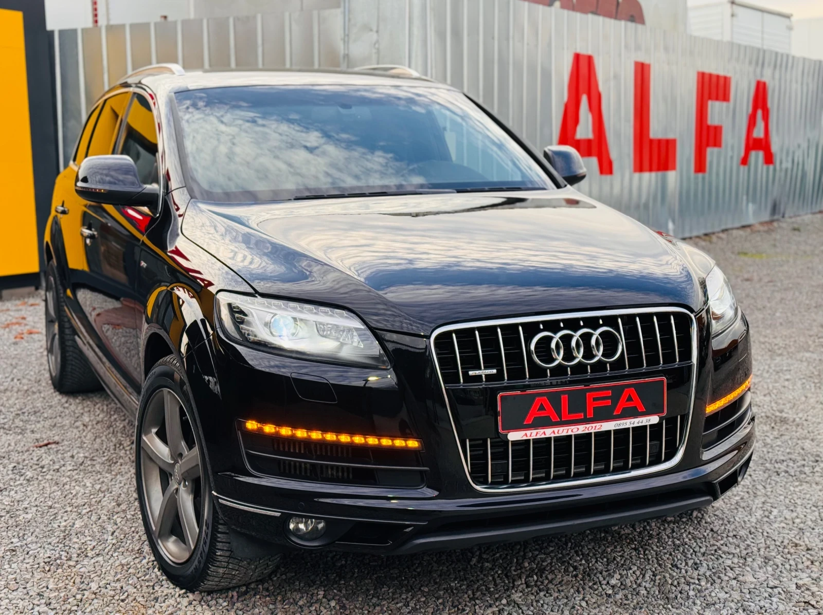 Audi Q7 4.2bi-TURBO/8g/TV+ DVD/FULL/НОВА КОЛА/// - изображение 4