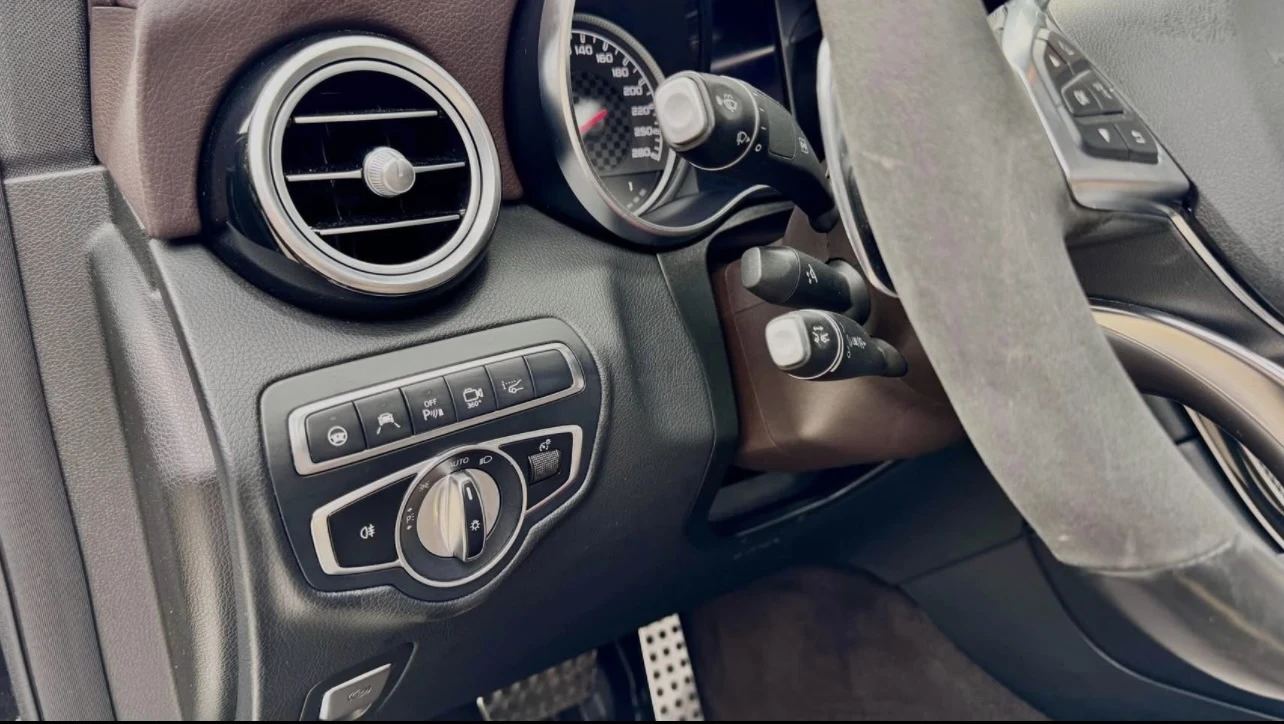 Mercedes-Benz GLC 43 AMG AMG GLC 43 4MATIC   9G-Tronic   367ch   F - изображение 6