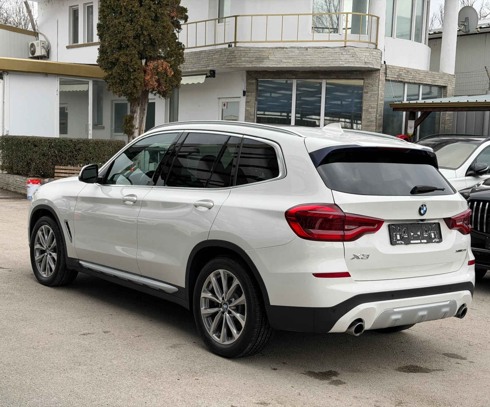 BMW X3 xDrive30i - изображение 4