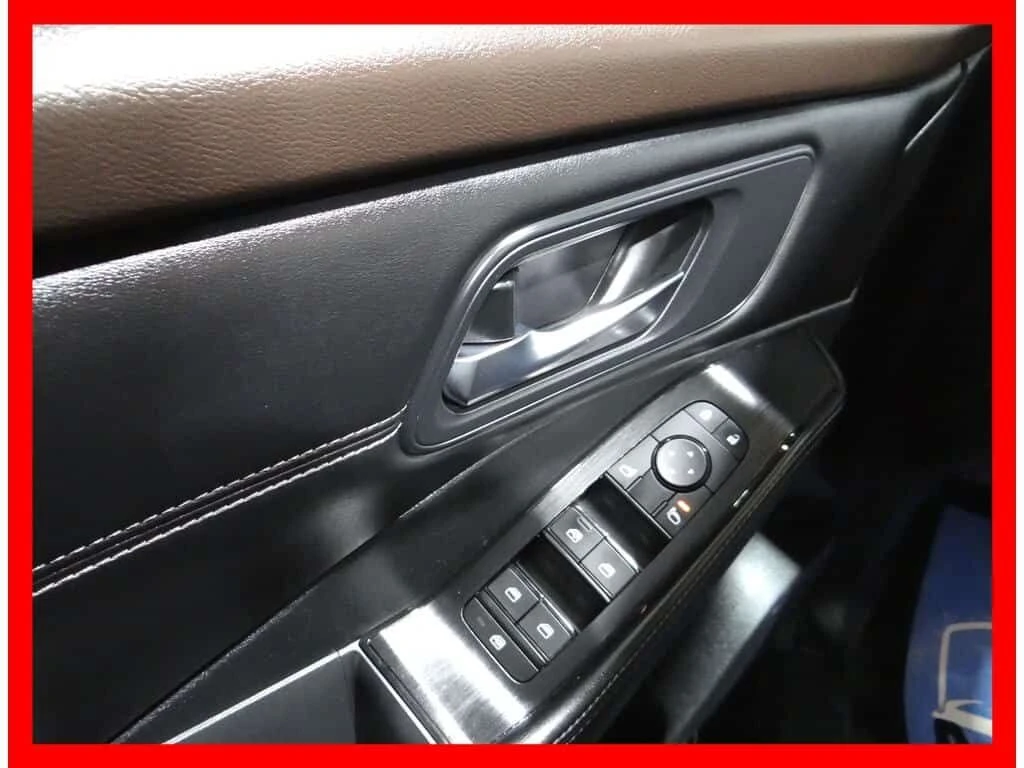 Nissan Rogue * SV AWD MIDNIGHT EDITION * BACKUP CAM/LEATHER/PAN, снимка 14 - Автомобили и джипове - 54058182