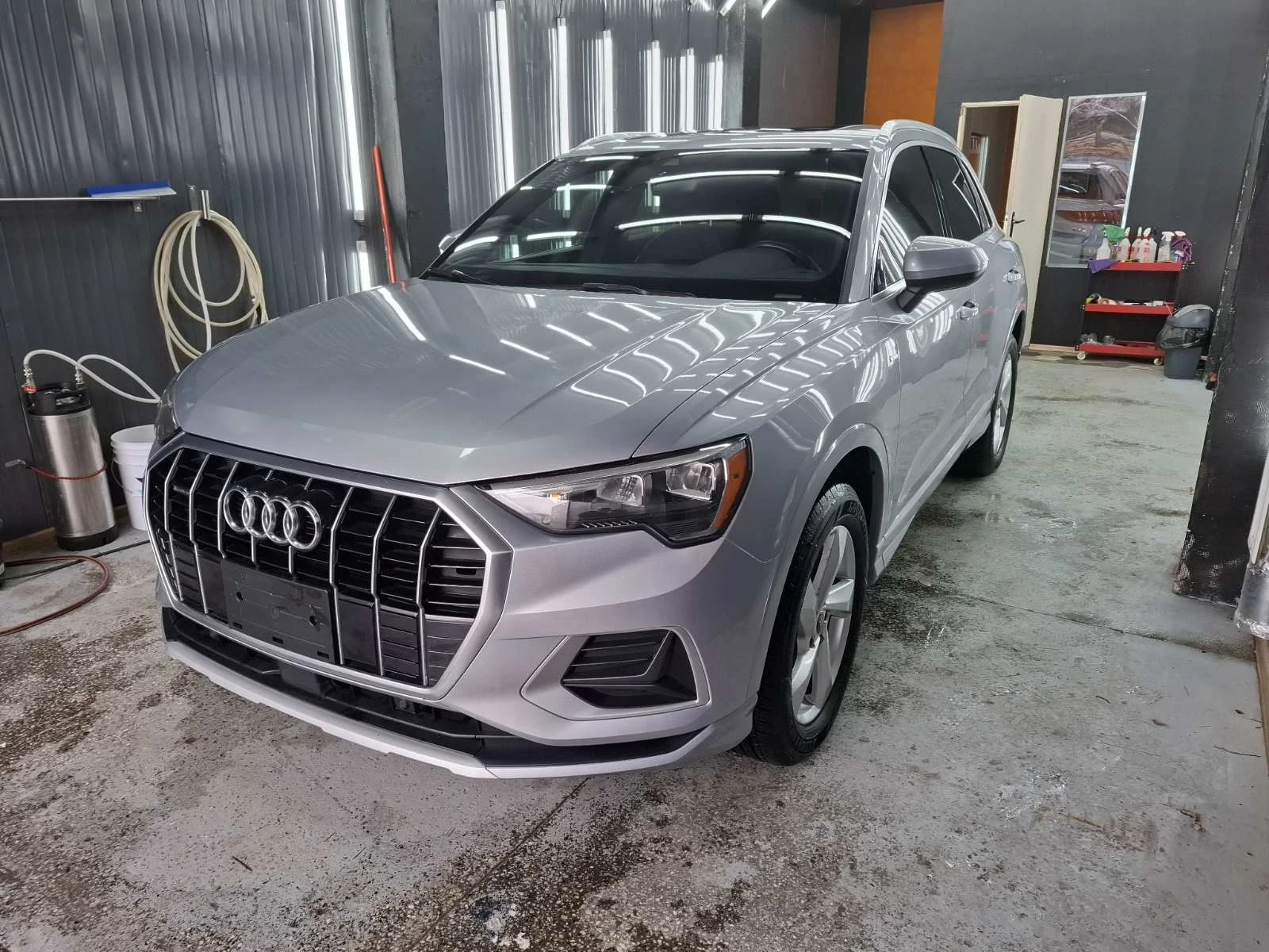 Audi Q3 2.0 TFSI S-line Quattro , снимка 2 - Автомобили и джипове - 54072506