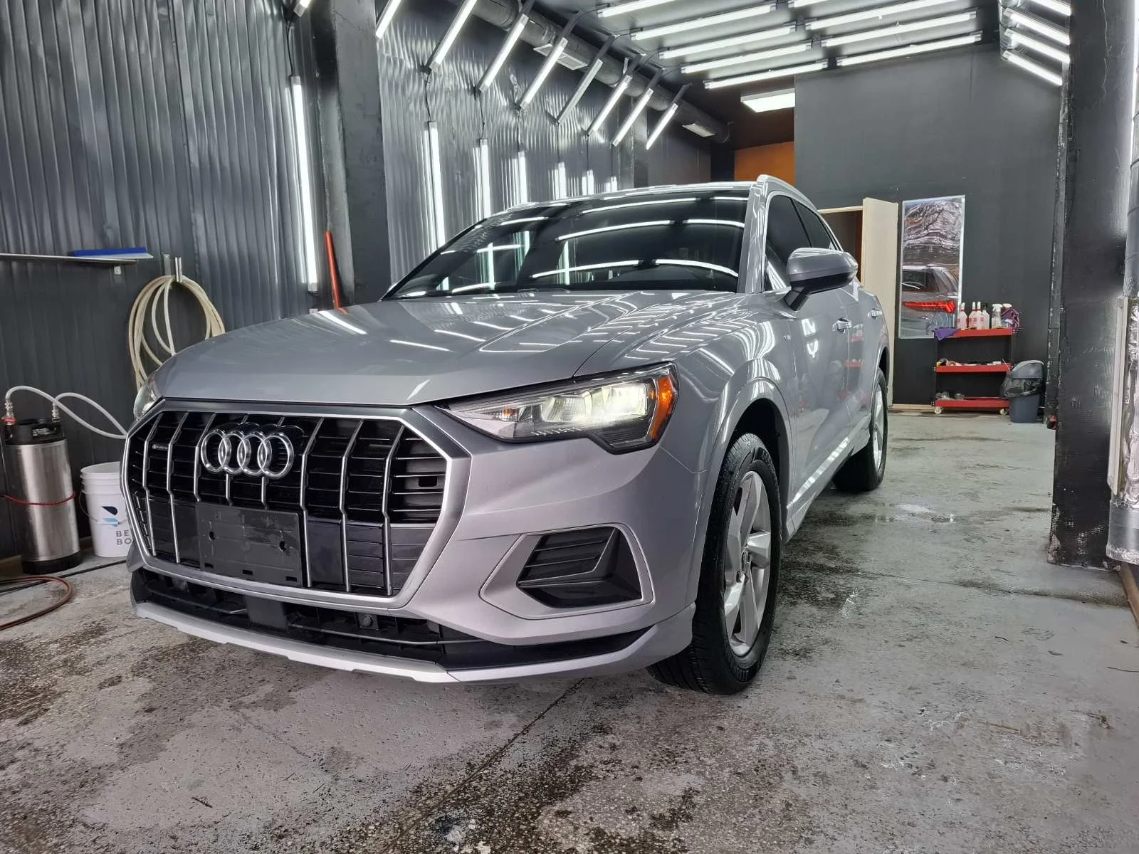 Audi Q3 2.0 TFSI S-line Quattro , снимка 4 - Автомобили и джипове - 54072506
