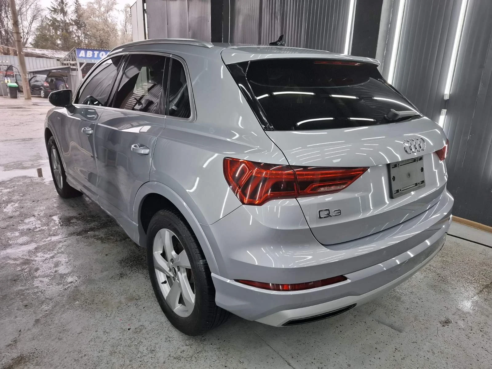 Audi Q3 2.0 TFSI S-line Quattro , снимка 6 - Автомобили и джипове - 54072506