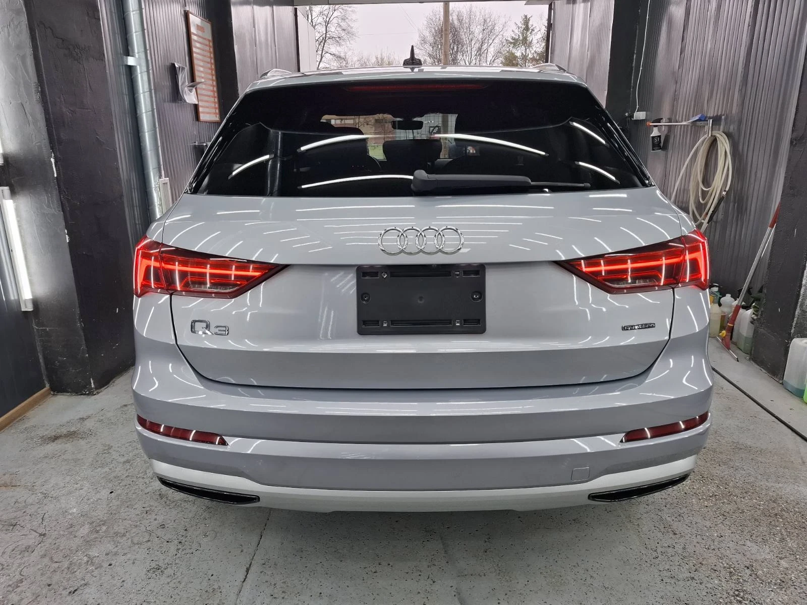 Audi Q3 2.0 TFSI S-line Quattro , снимка 7 - Автомобили и джипове - 54072506