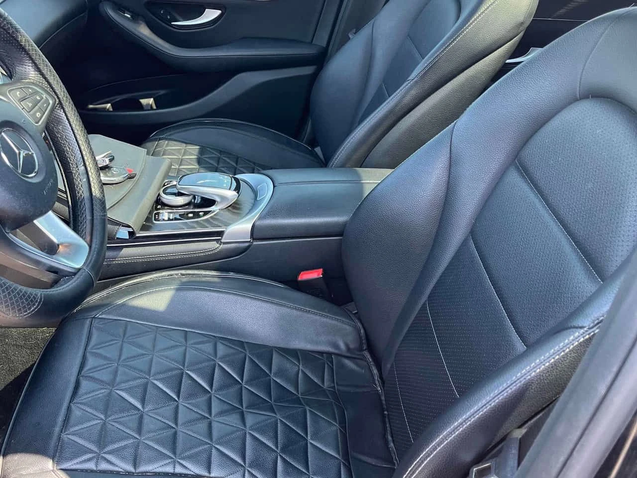 Mercedes-Benz GLC 300 * CARFAX * ЦЕНА ДО БГ, снимка 11 - Автомобили и джипове - 54143021